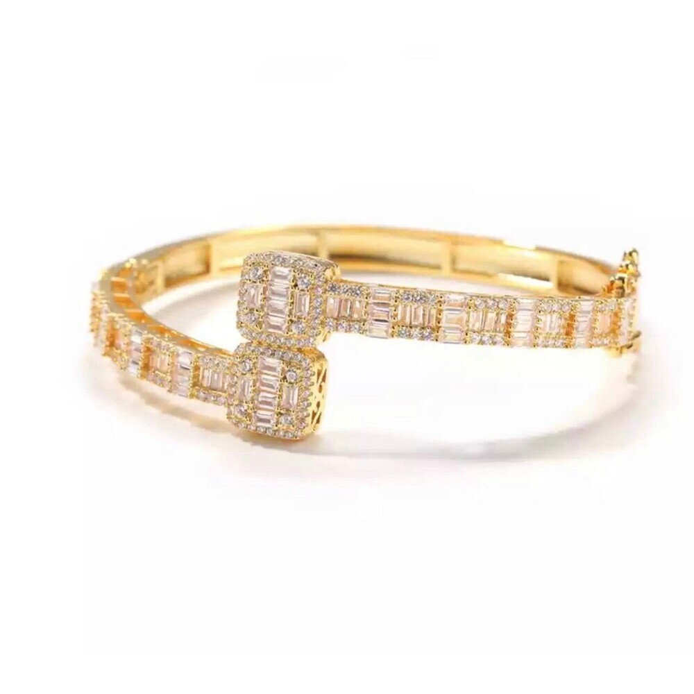 Square cuff bracelet